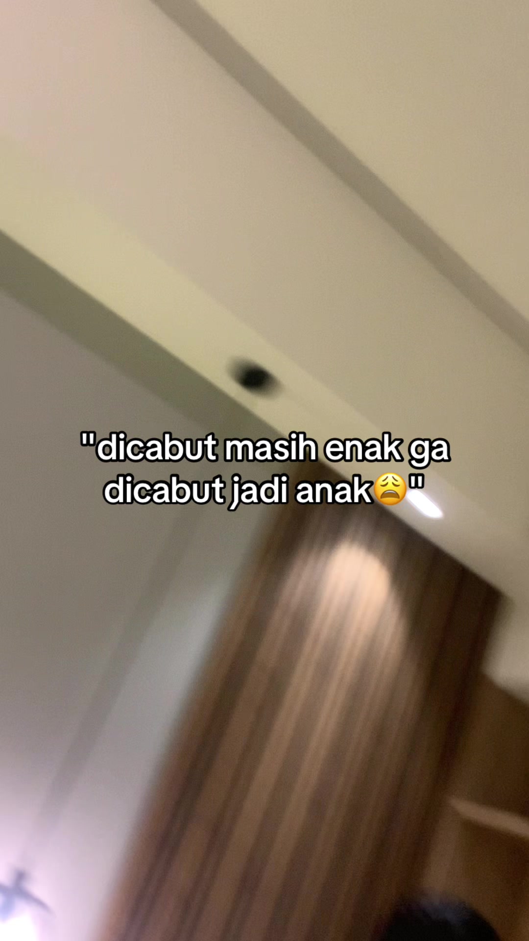 @2R_ROOM’S