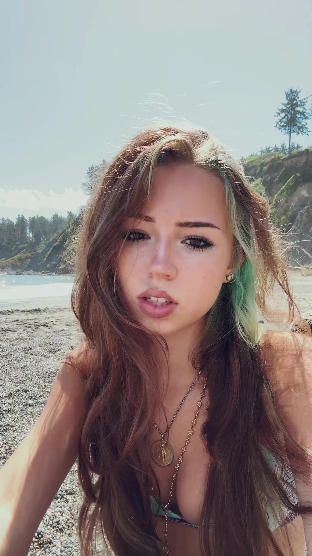 @Charlotteeeeee