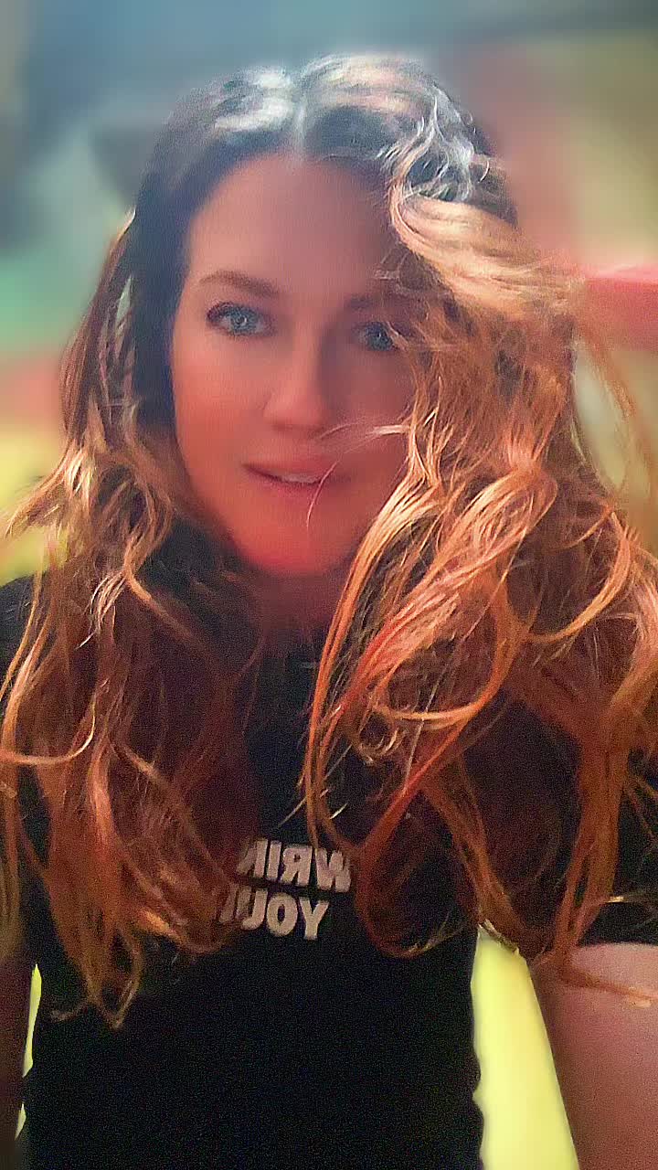 @mickiheyu