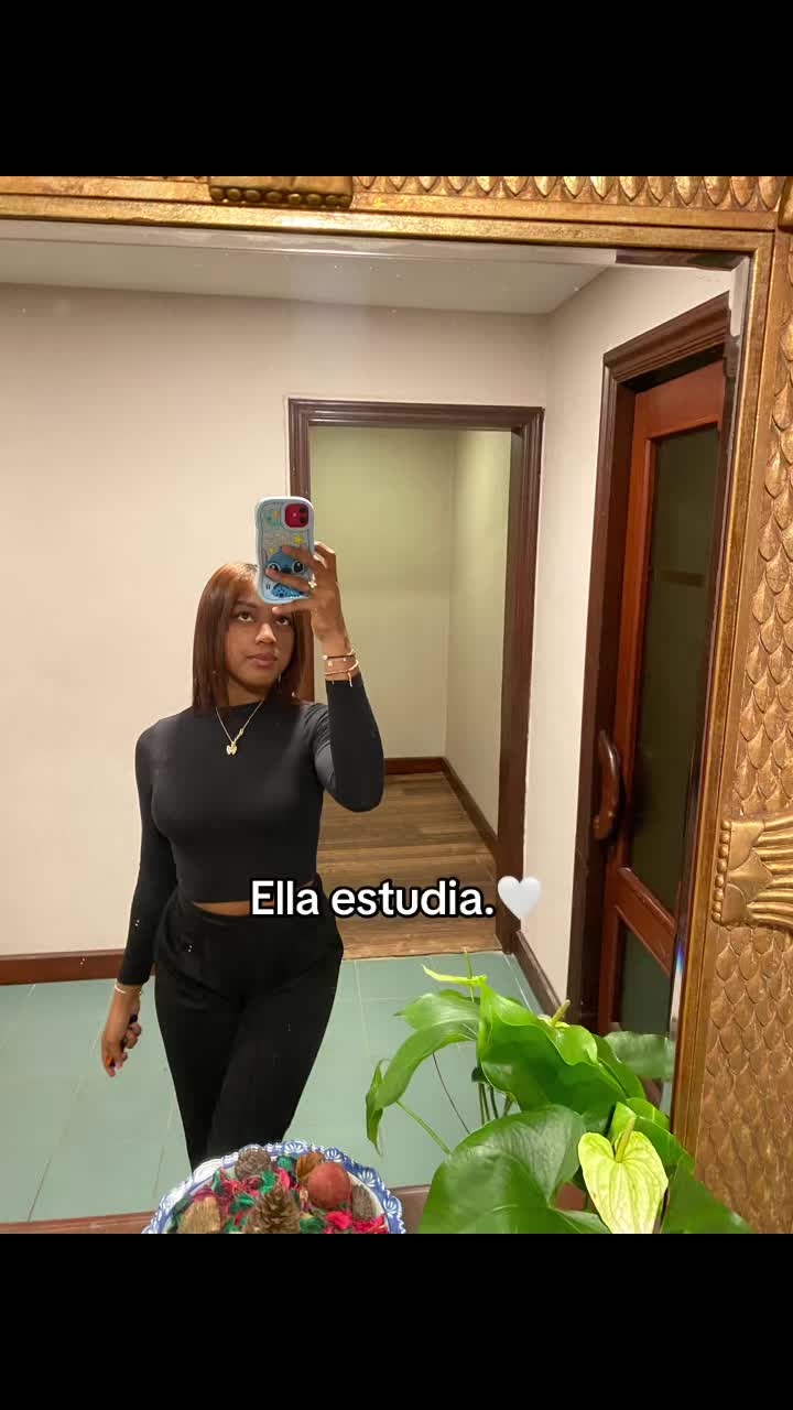 @Reina👸🏽 🌷