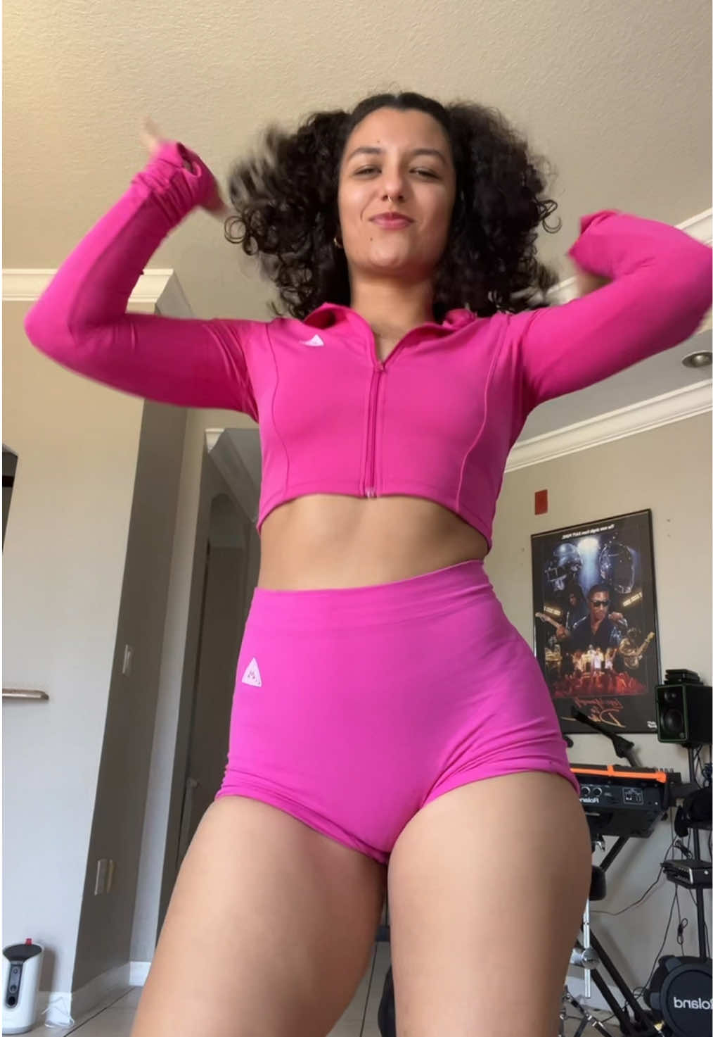 @Alexa R. Zogaib