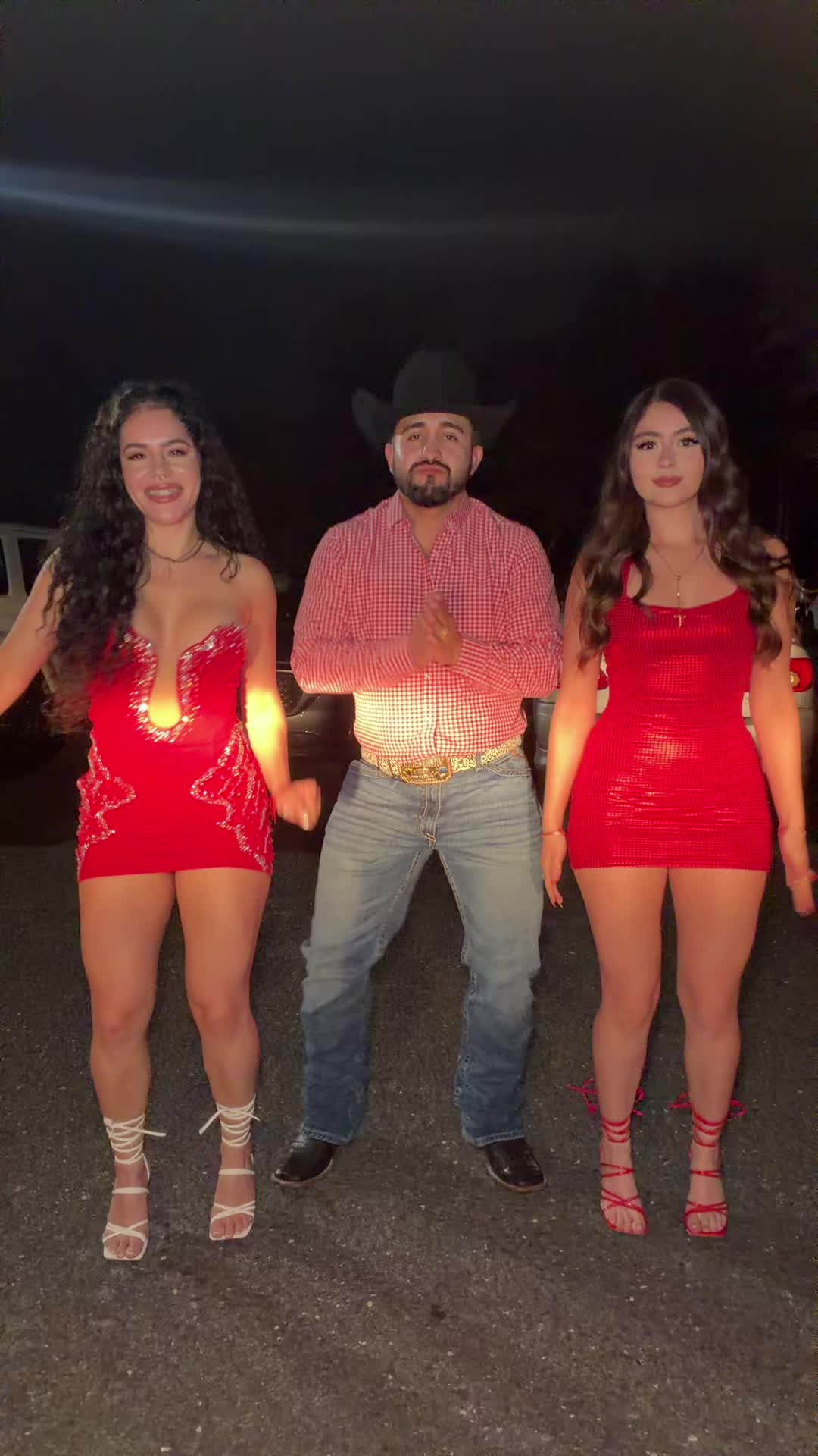 @Gustavo Montoya