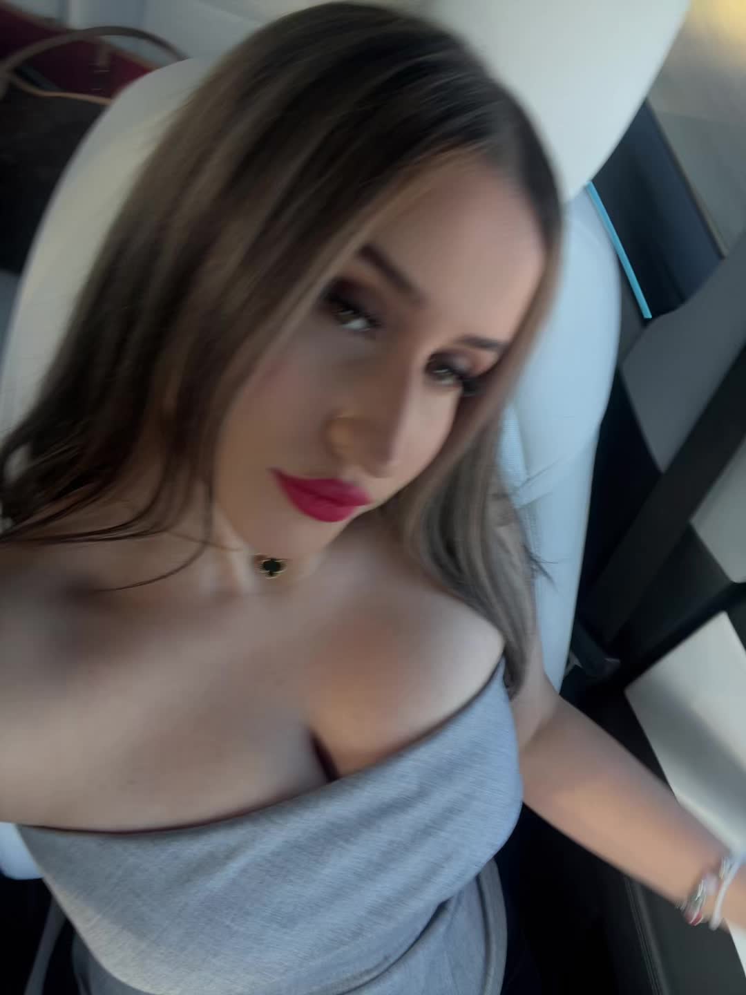 @💋