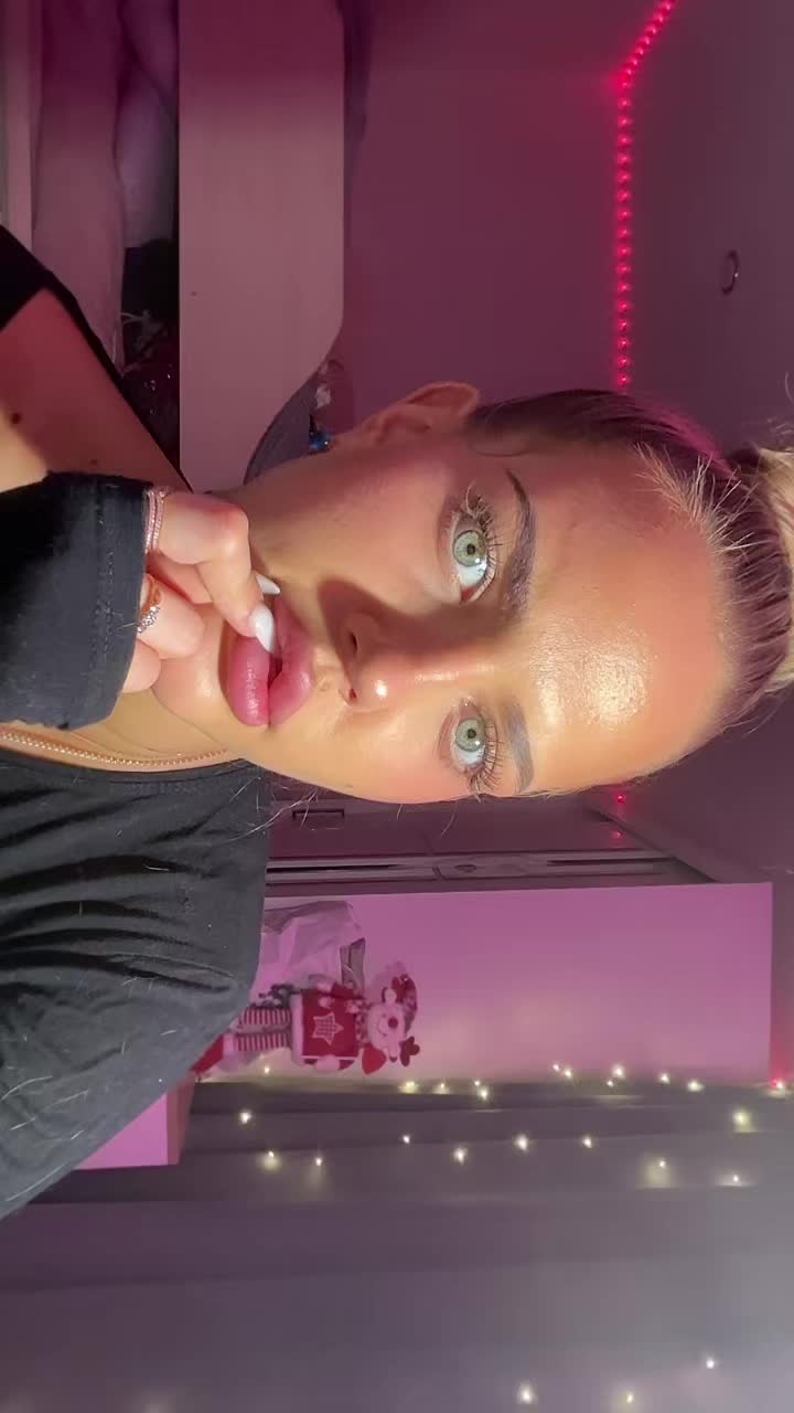 @𝓫𝓮𝓫𝓮𝓿𝓲𝓷🥰