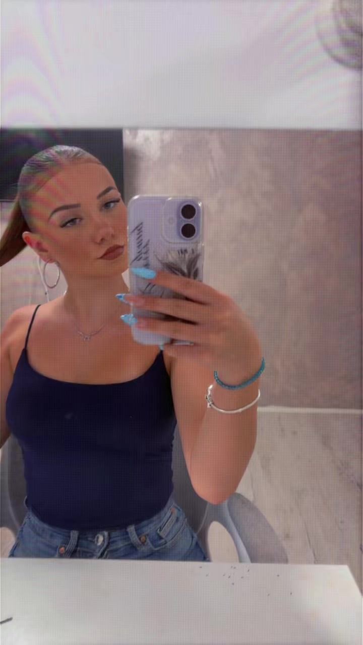 @andjela