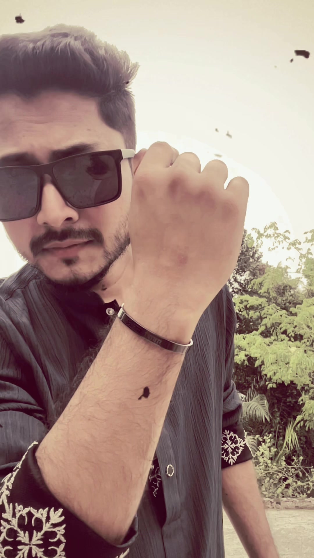 @Ꭰ𝔢⩔ 🇧🇩