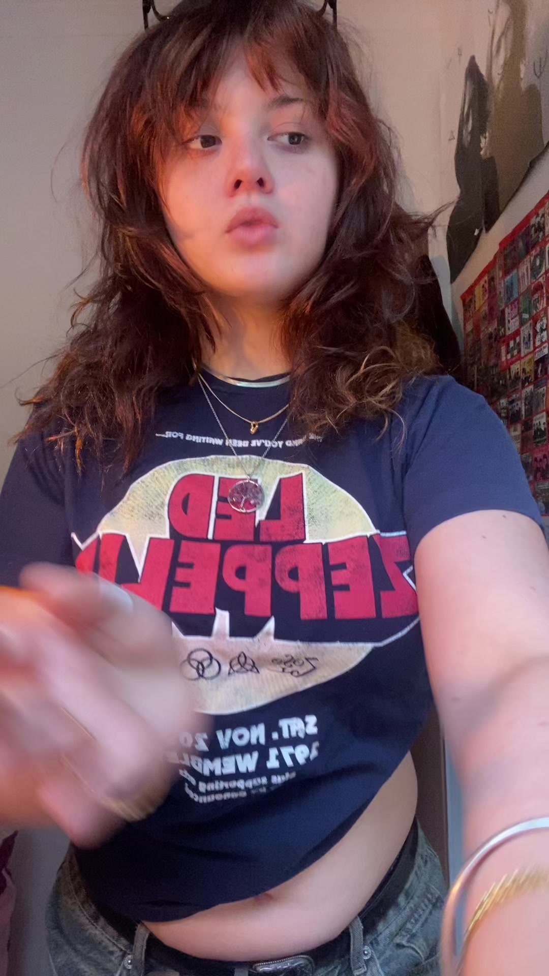 @𝒵