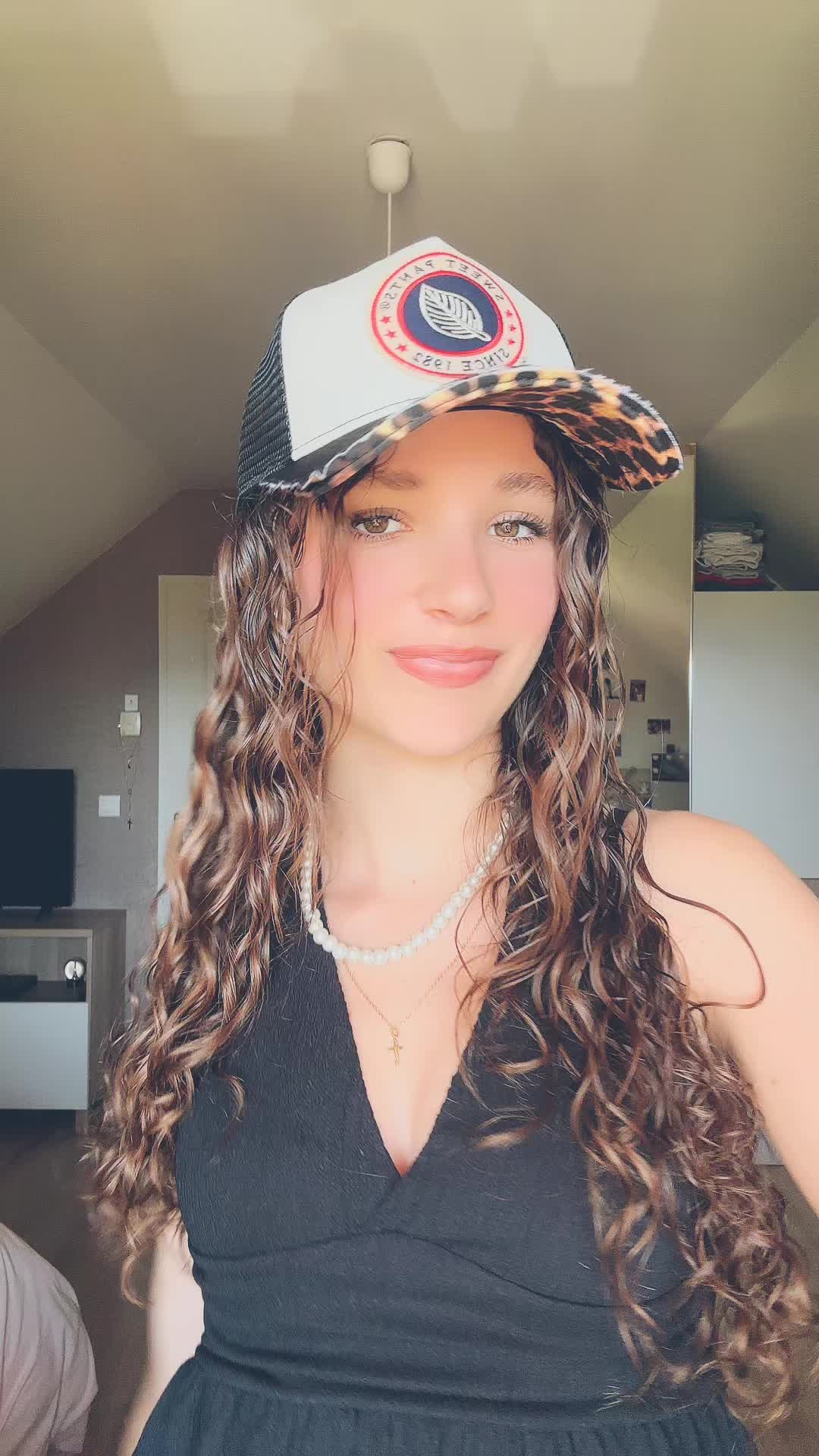 @♕ℒ𝒶𝓊𝓇𝒶♕