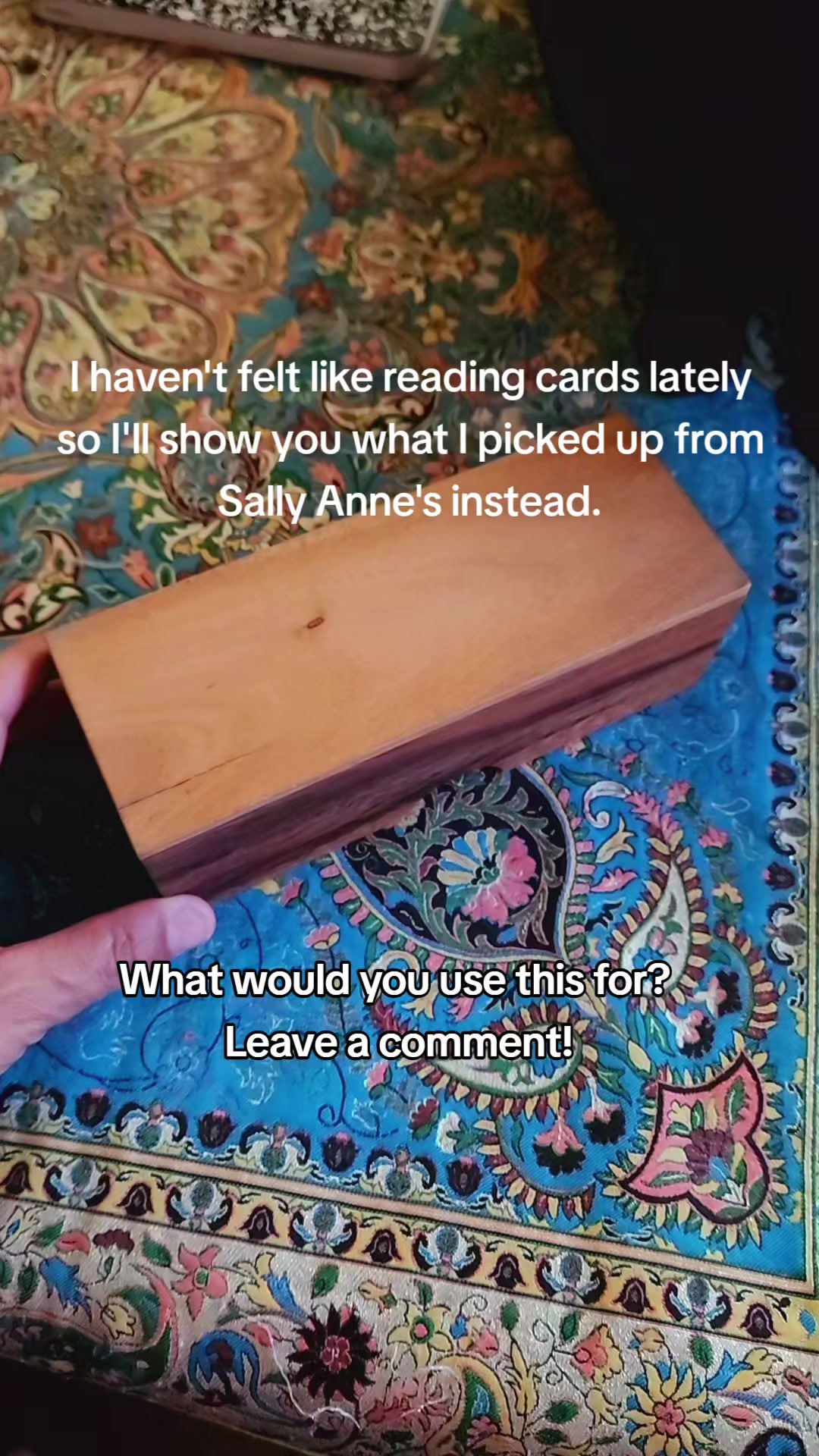 @Queen of Swords Tarot🇨🇦