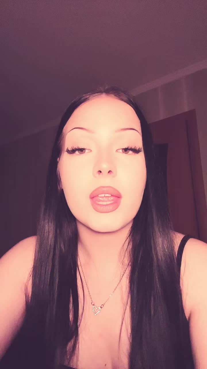 @𝒮ℴ𝒻𝒾𝒶