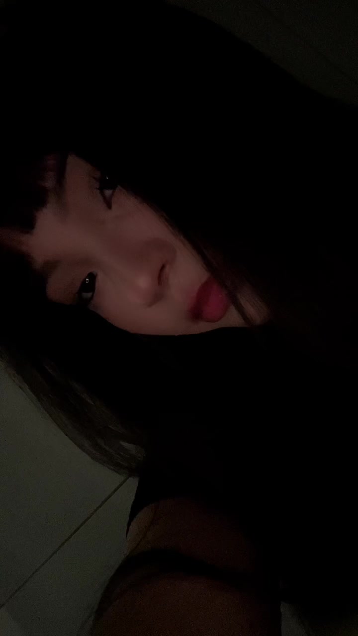 @annavoig
