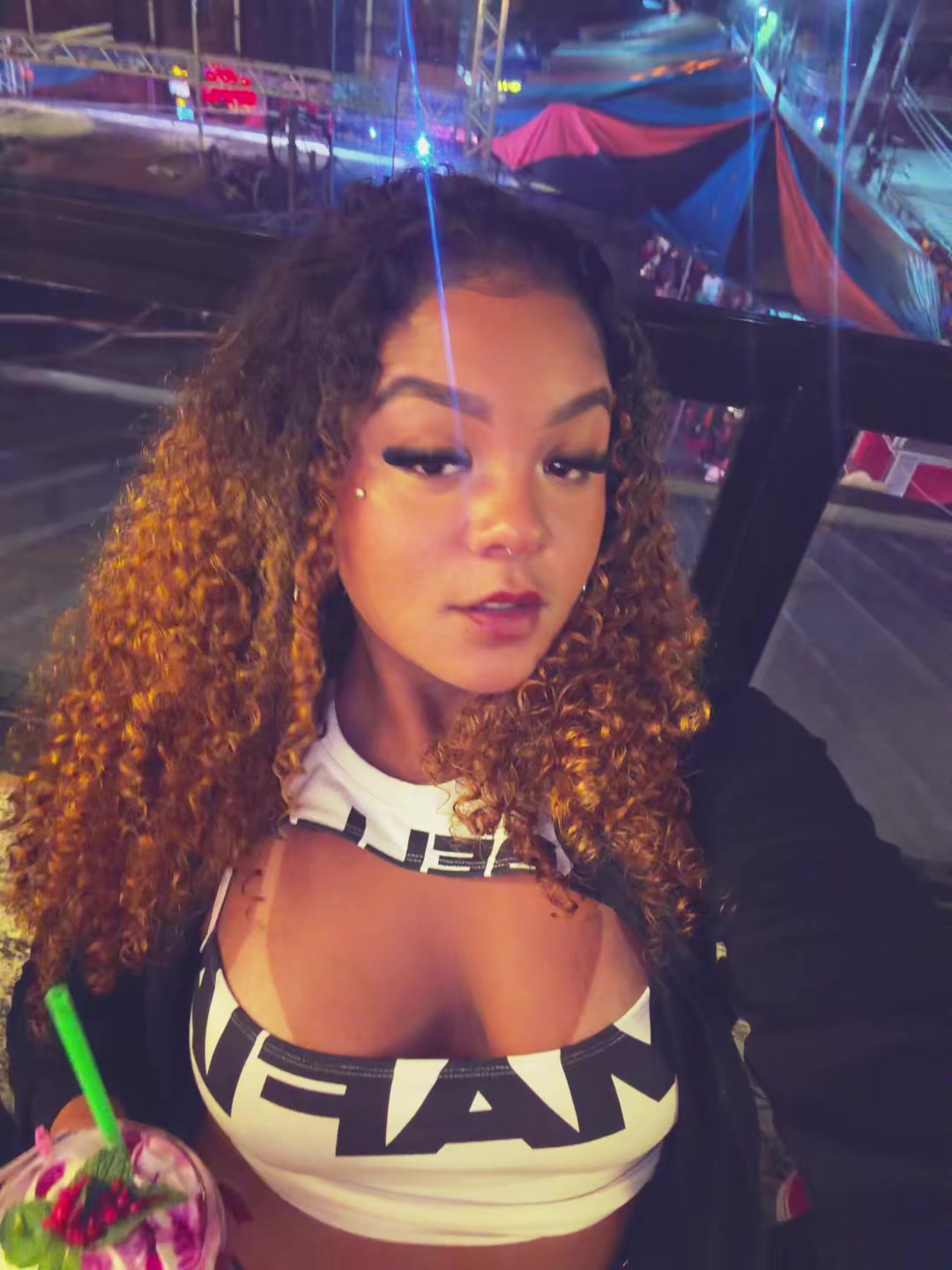 @khadijaxkj