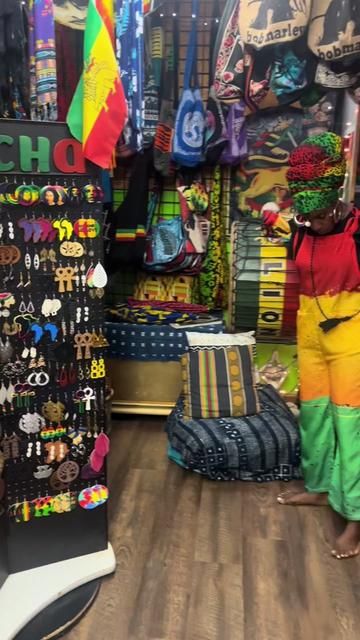 @KulchaHut