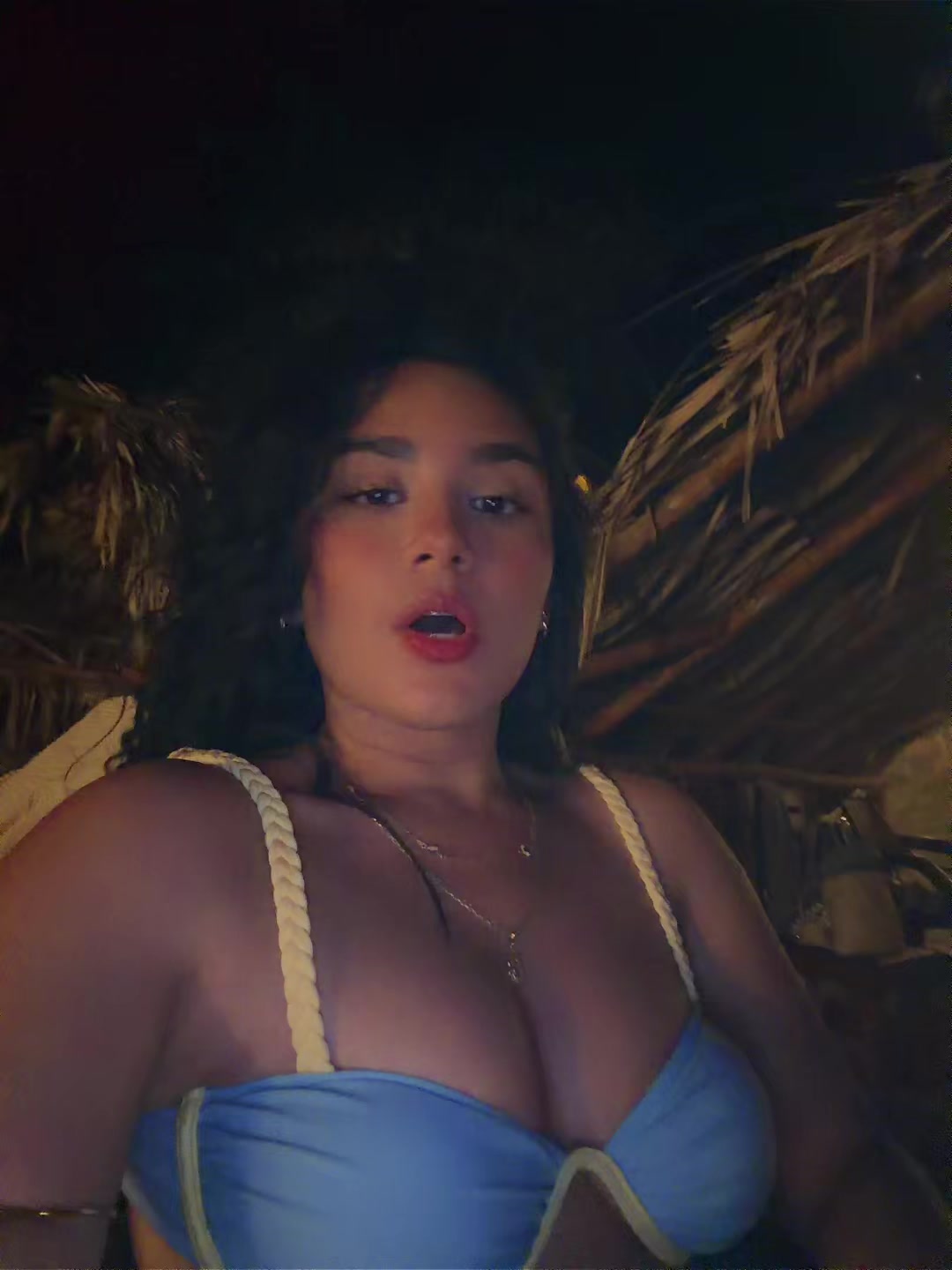 @Alejaaa