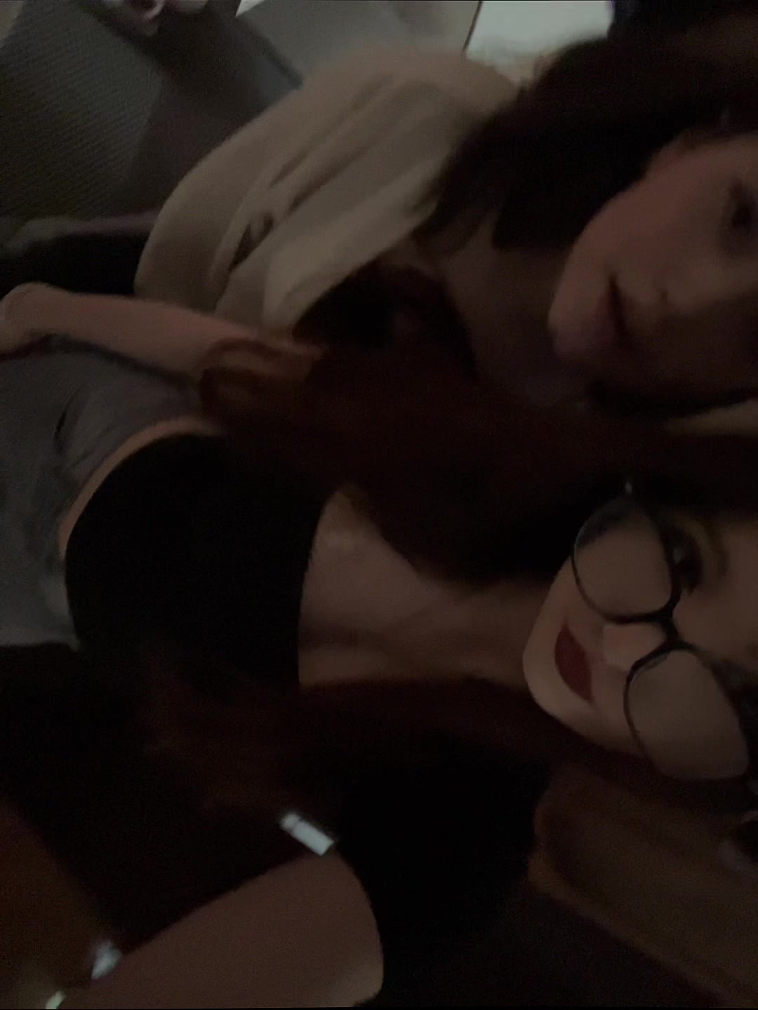 @༒︎