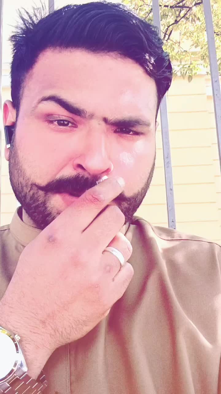 @Meeran Dar 🇮🇹