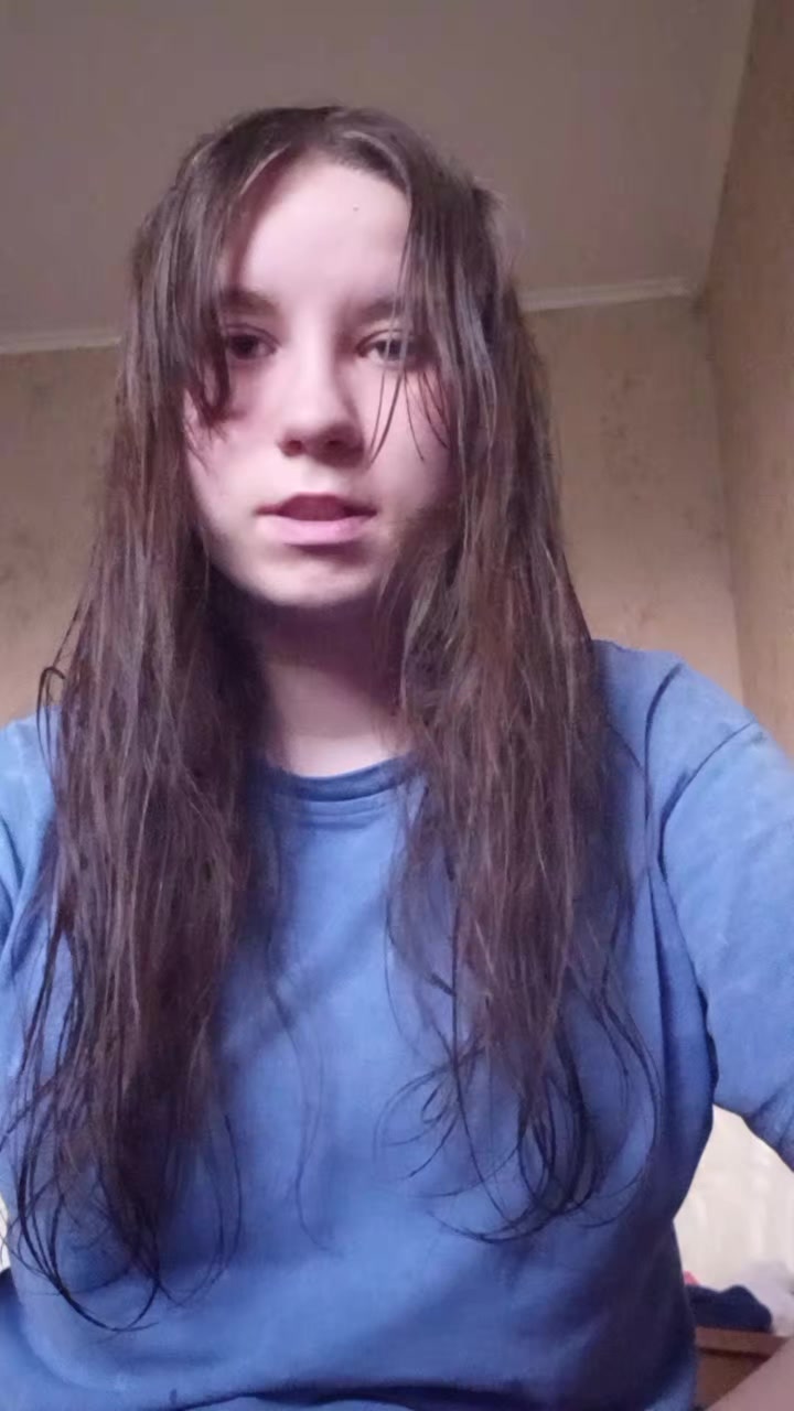 @Алинка брилькова