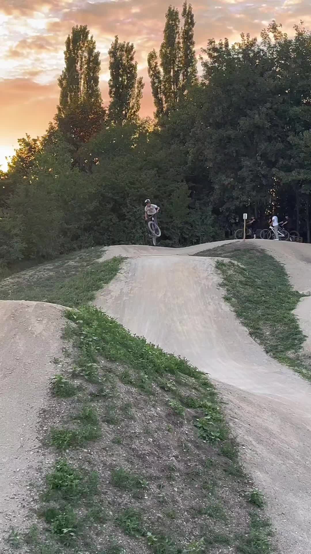 @Raphael_rose
