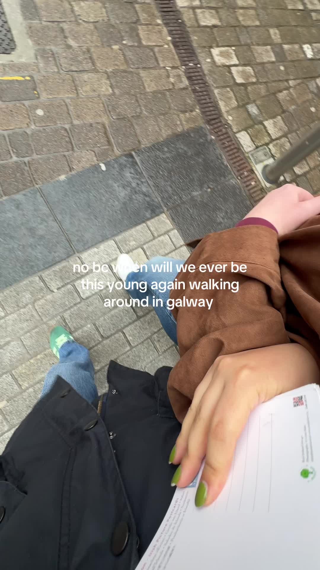 @justselenthings