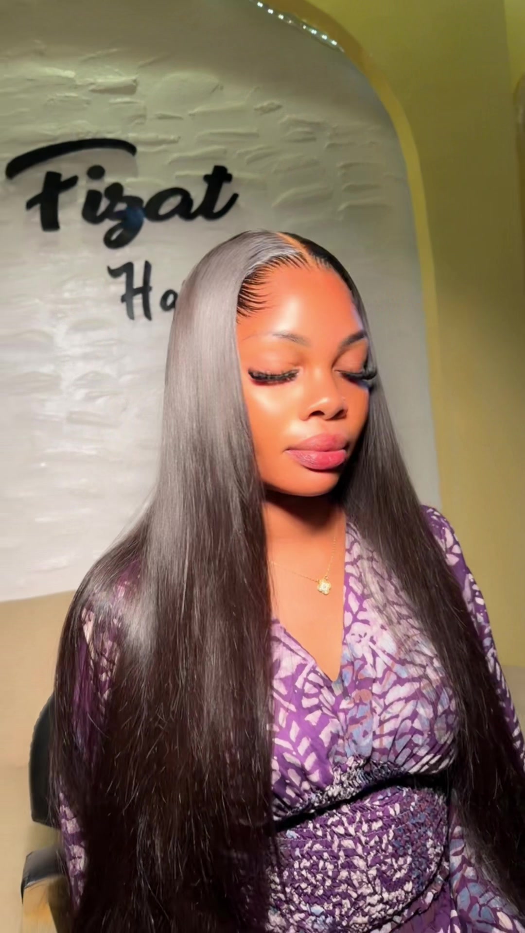 @Fi Zat hairline