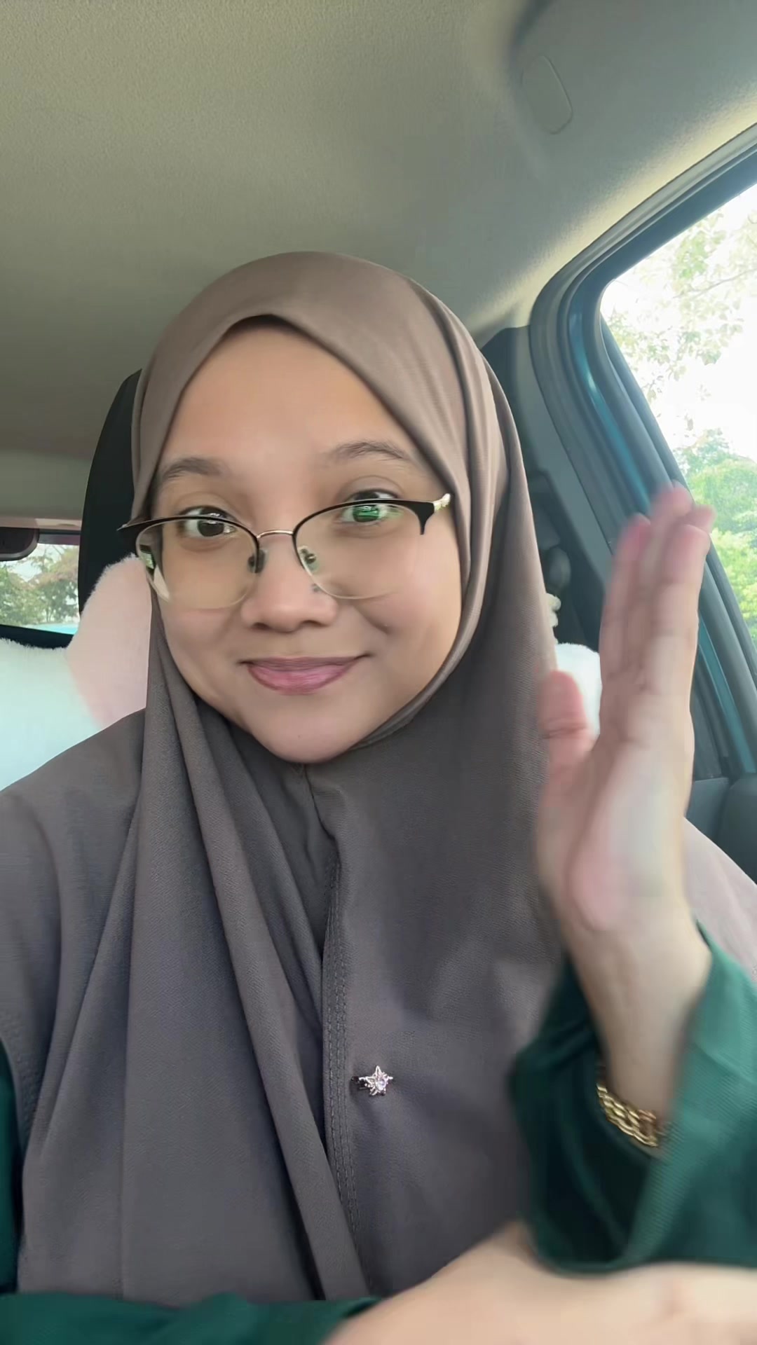 @EyraLim