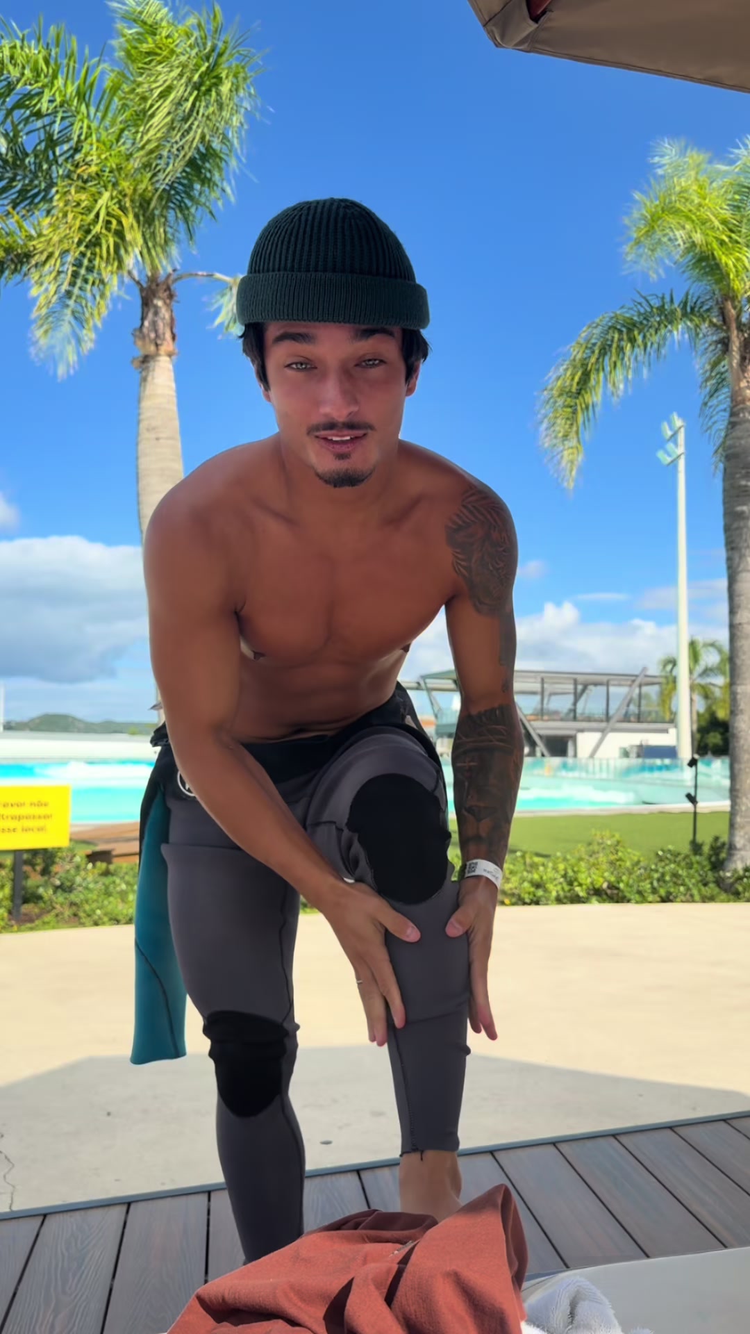 @WALL🏄♂️