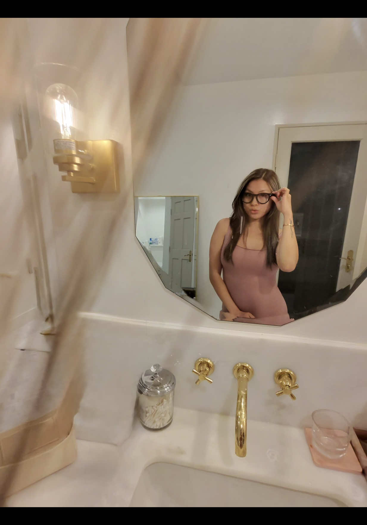 @conceitedcarol