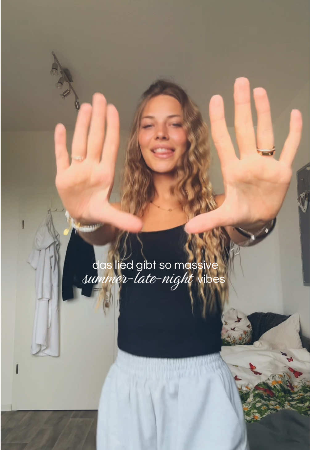 @nölliii 🍯