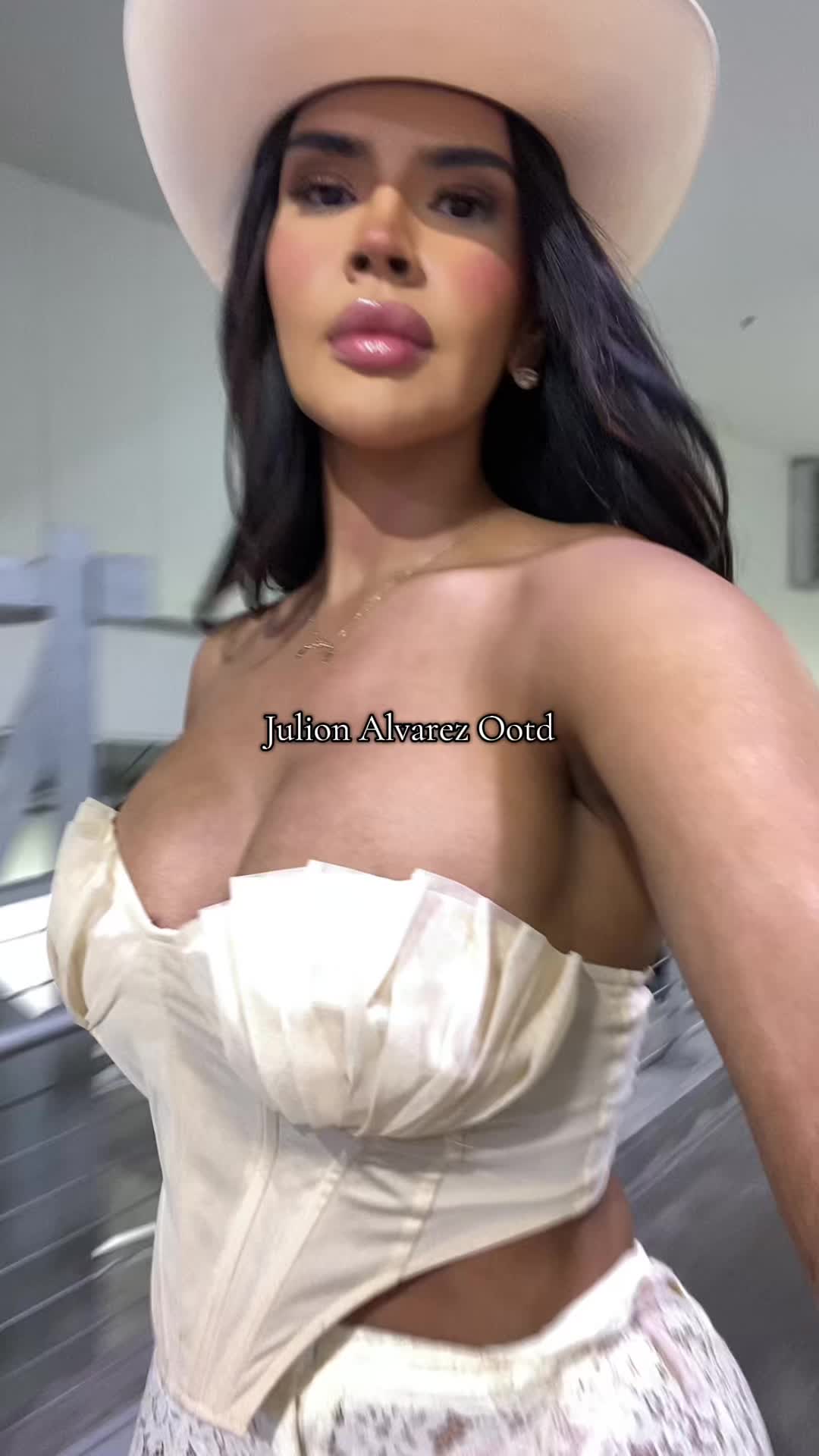 @Nicole Cruz