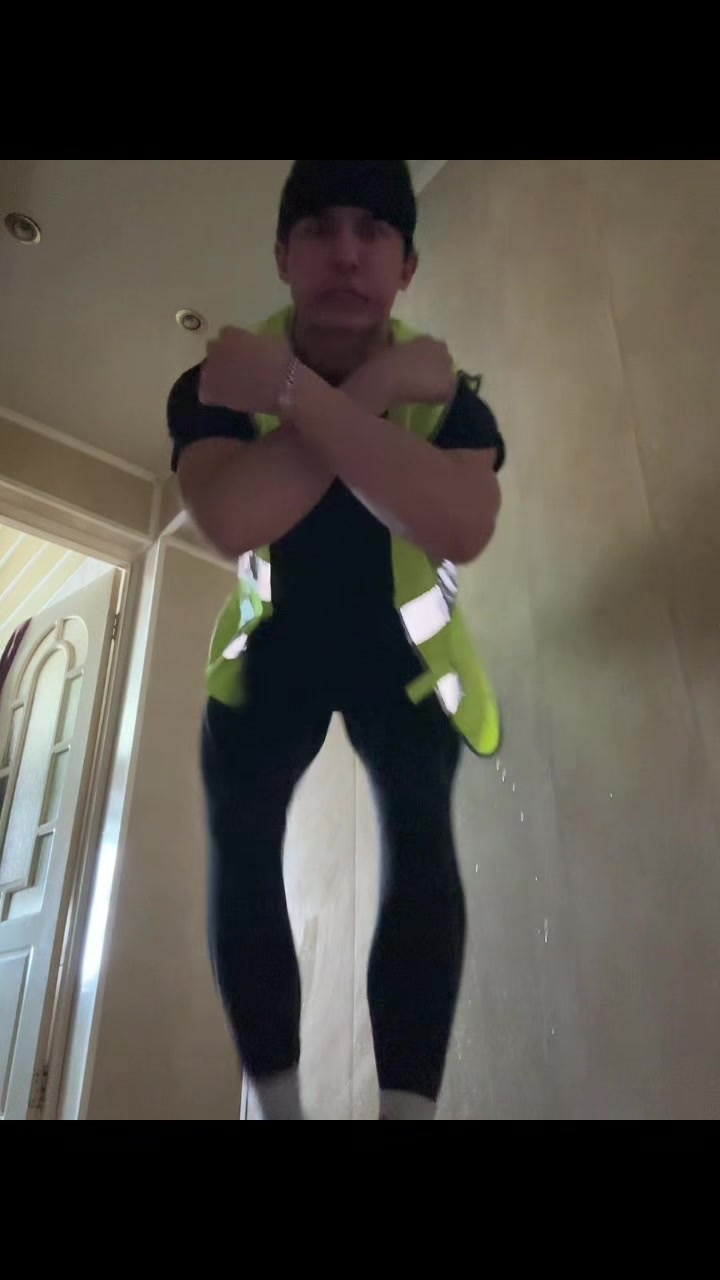 @𝙨𝙨𝟕𝟕