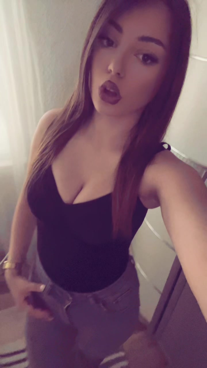 @Yllza