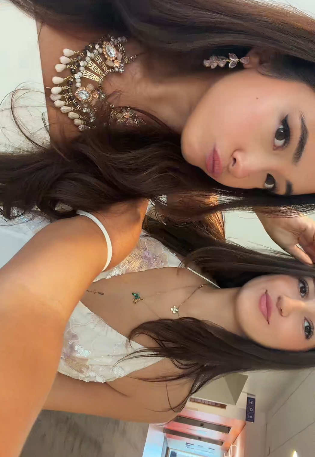 @🧛&zwj;♀️