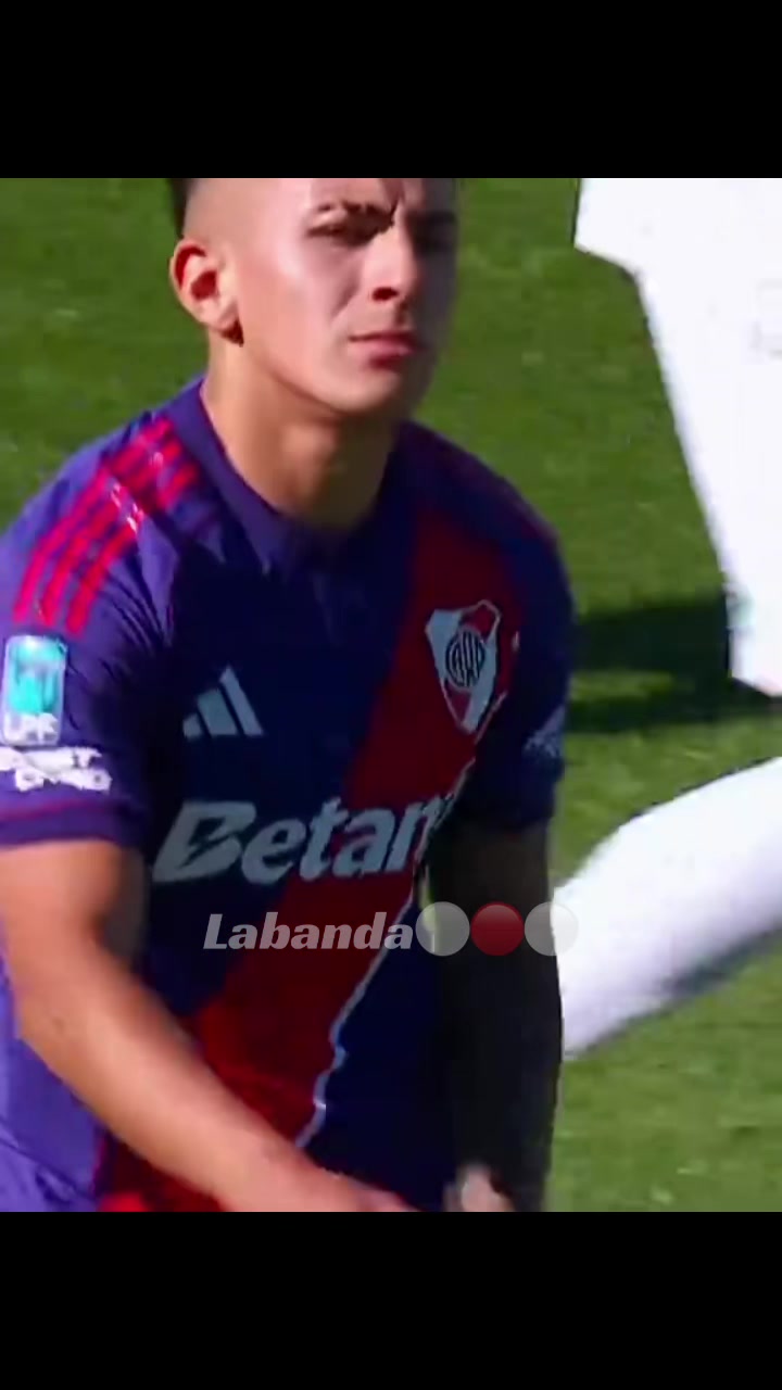 @Labanda⚪️🔴⚪️