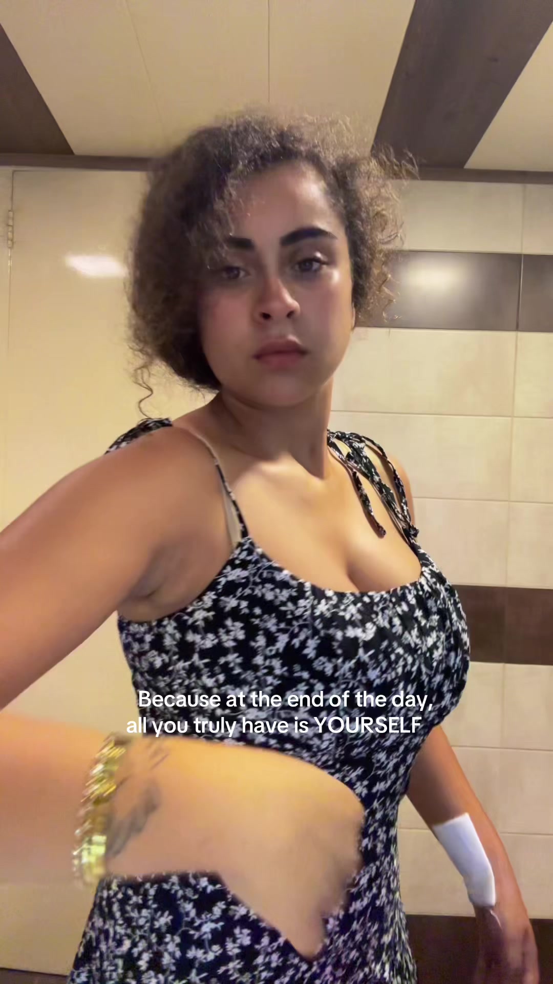 @Lamitaakiki