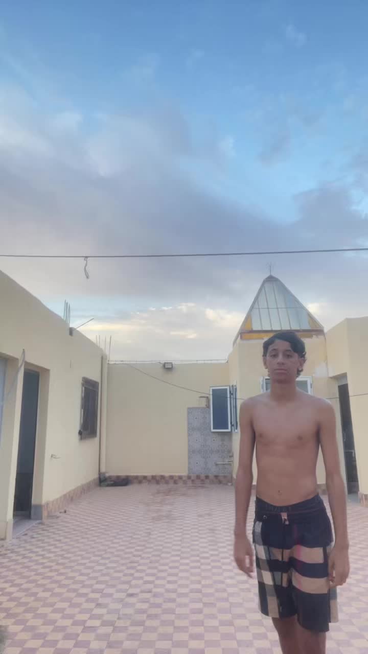 @7sietee_