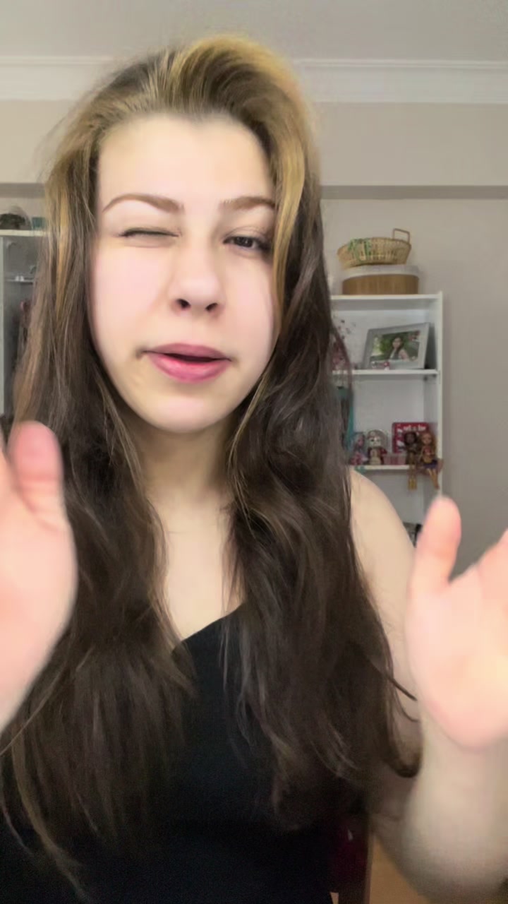 @öykü🎀
