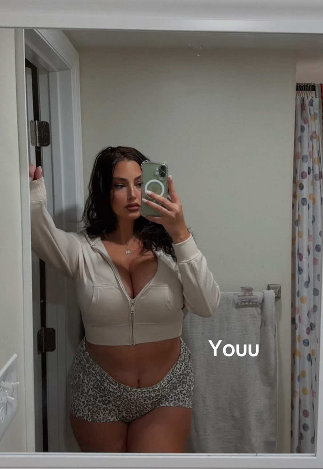 @THEREALMICHELLLE