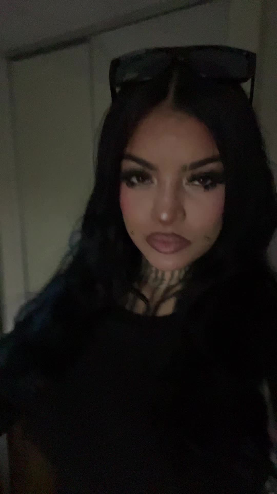 @FREAKSHOW KEEZH🦇