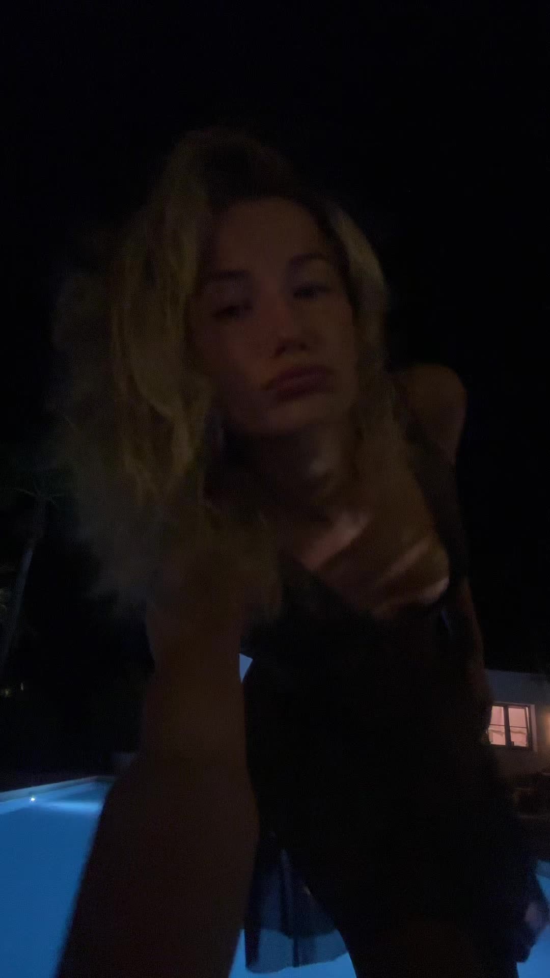 @Julia Nudo