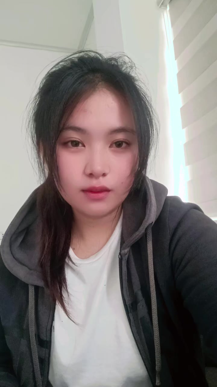 @E L