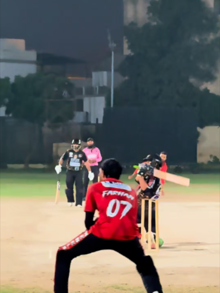 @Escribir Cricket Club