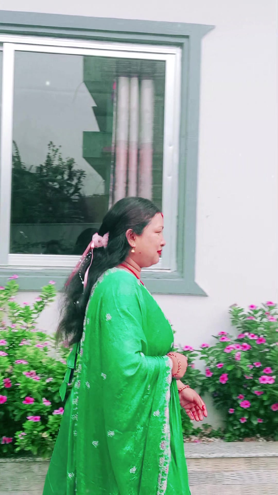 @सभी अनमोल💋