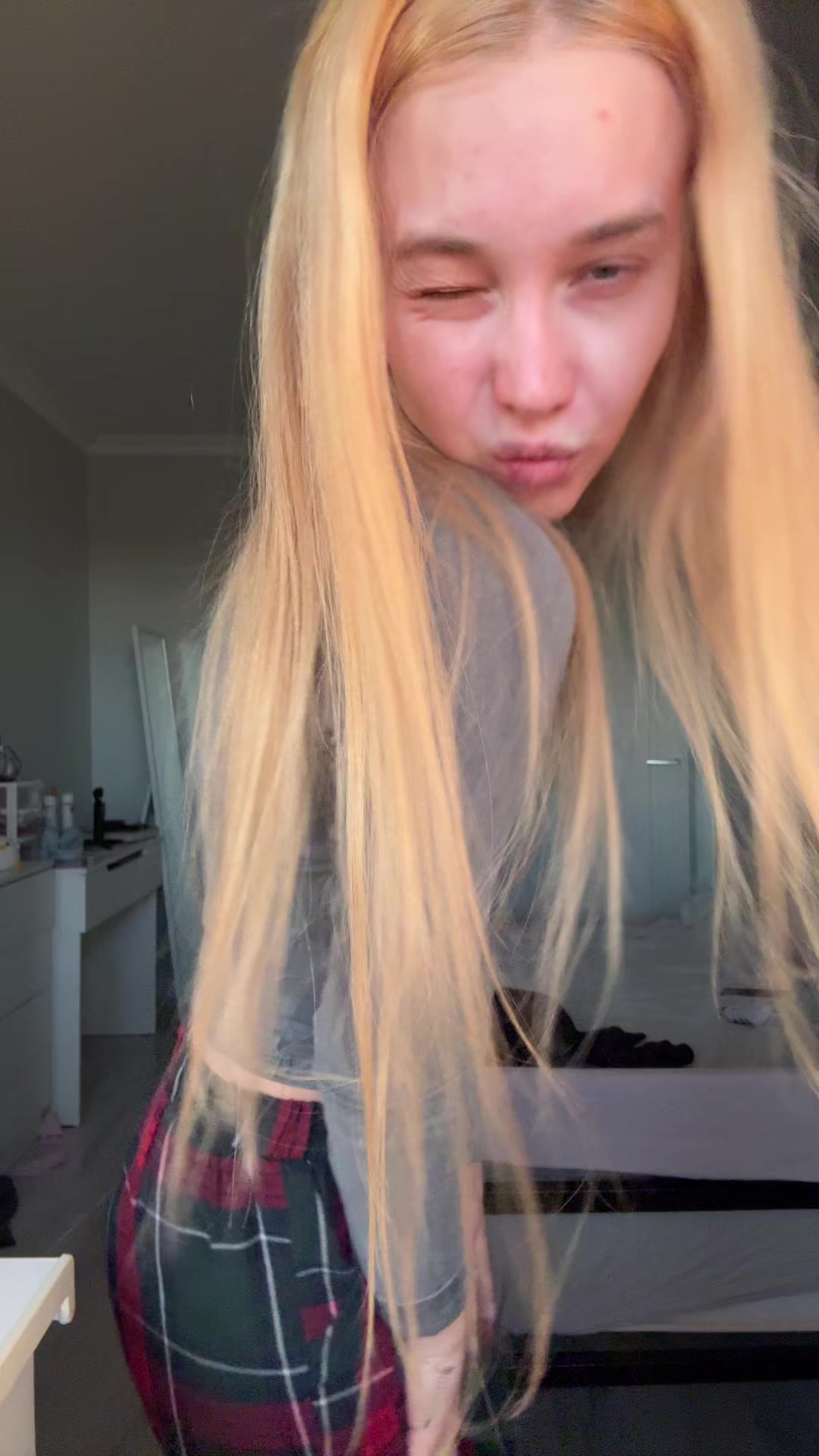@Crackkkk