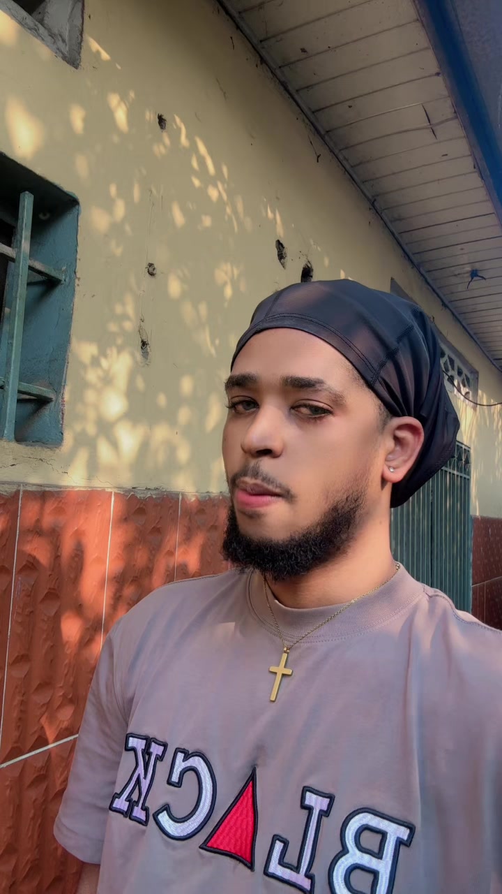 @BellyAmaral 🧸🇨🇩🇵🇹