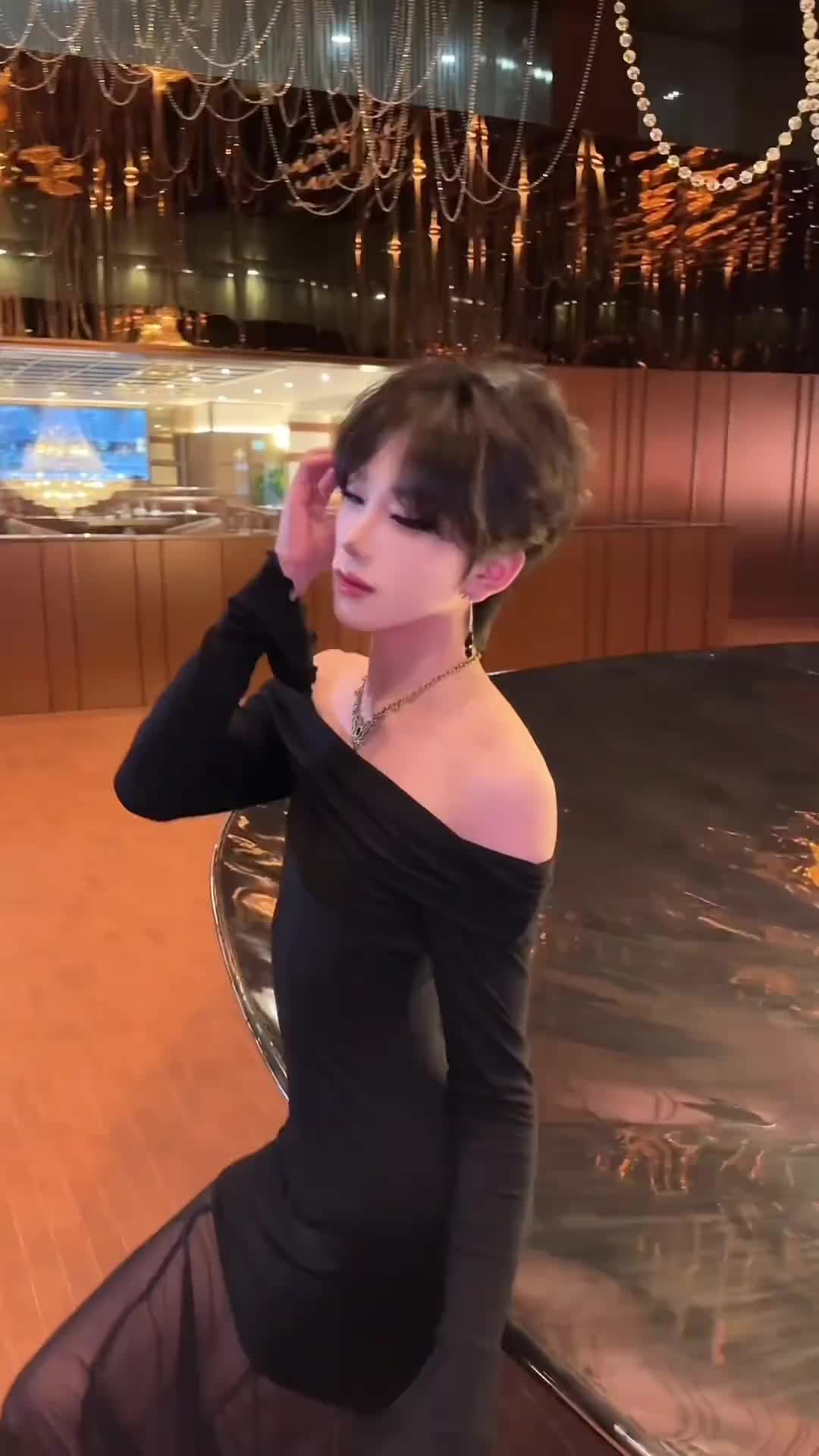 @库拉