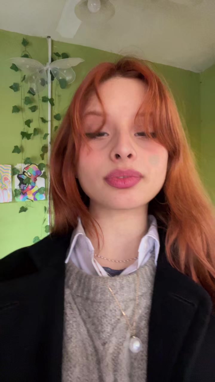 @𝒮ℴ𝓅𝒽𝒾ℯ🧚🏻♀️