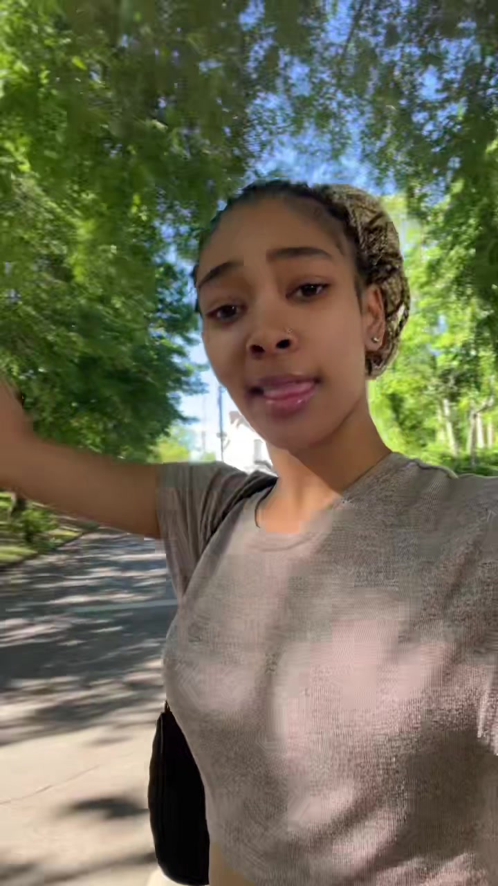 @KMarieee😘
