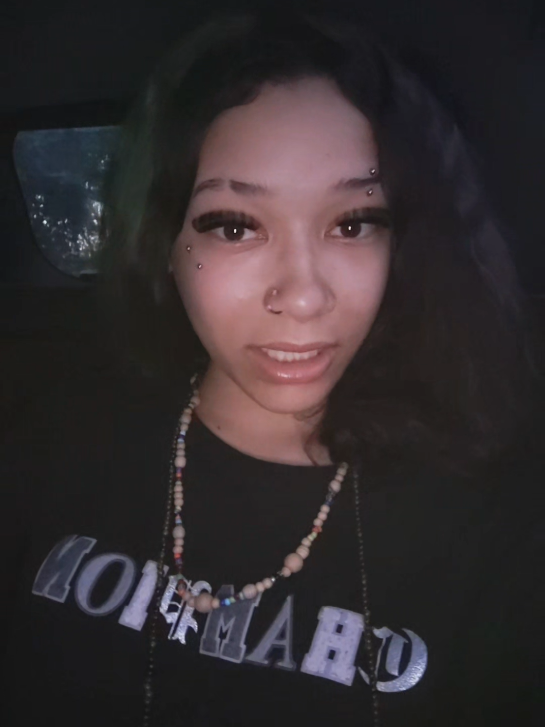 @👀