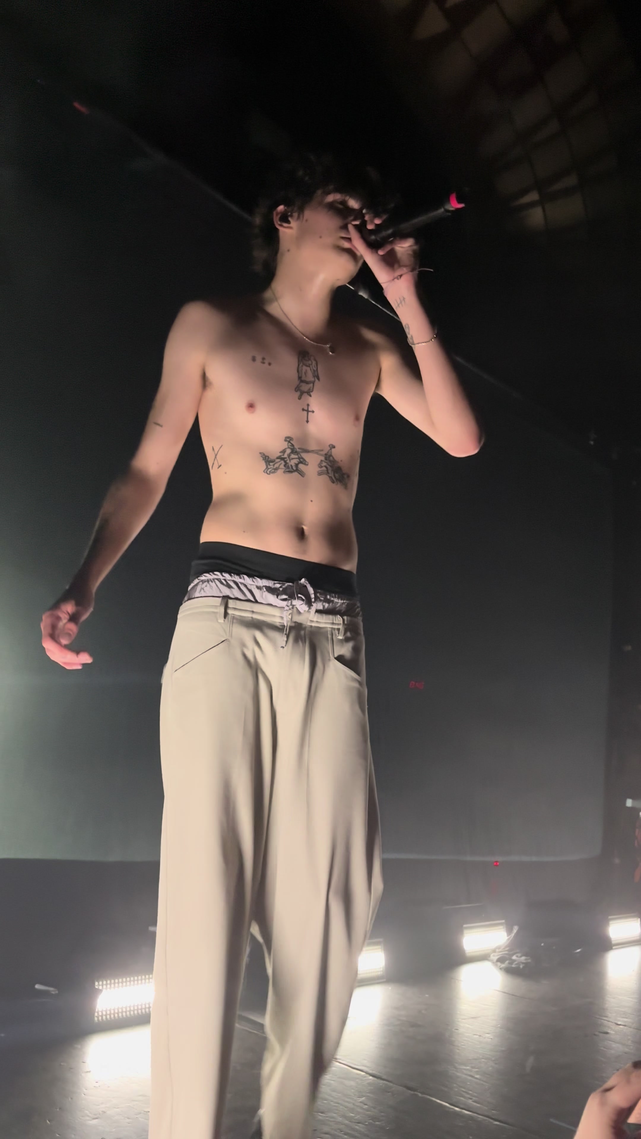 @Icywoe