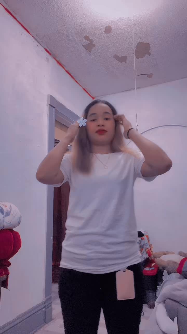 @Æi Ťøňğ Jæŷ